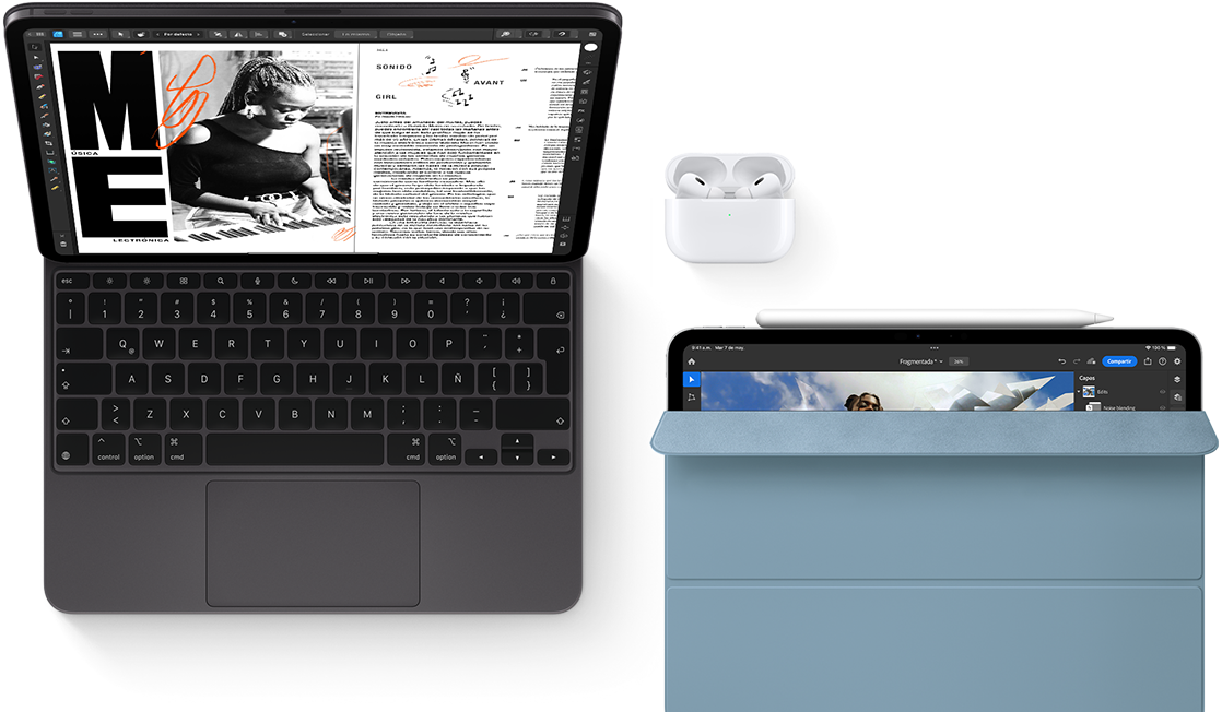 Un iPad Pro con un Magic Keyboard y Airpods Pro. Otro iPad con un Apple Pencil y Smart Folio